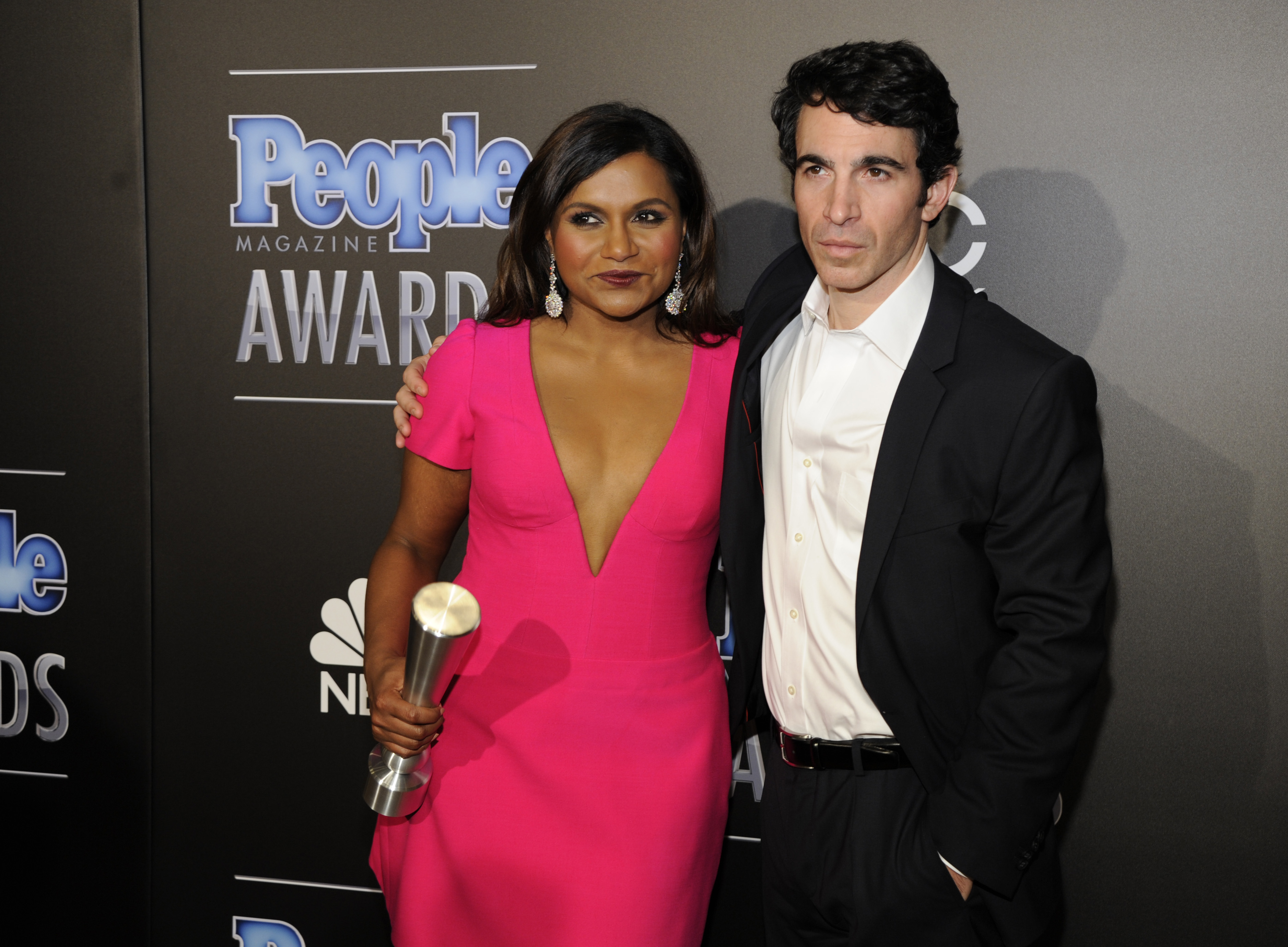 Mindy Kaling, left, and Chris Messina (AP/Chris Pizzello)