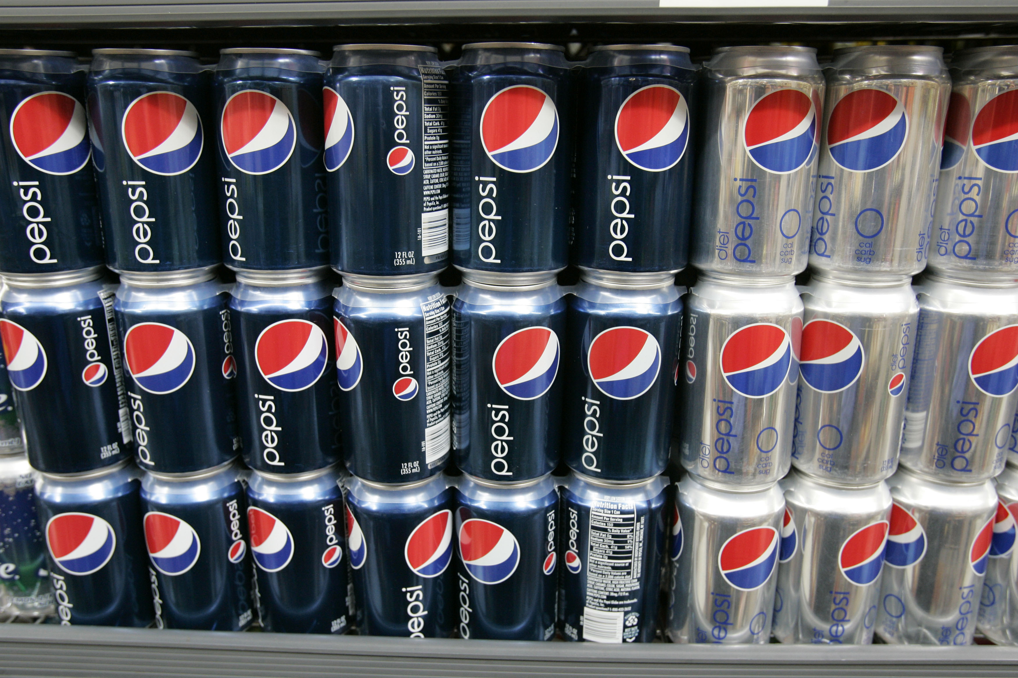 FILE - In this Feb. 9, 2009 file photo, Pepsi drinks are on display at JJ&F Market in Palo Alto, Calif.  PepsiCo says its dropping aspartame from Diet Pepsi in response to customer feedback and replacing it with sucralose, another artificial sweetener commonly known as Splenda. The decision to swap sweeteners comes as Americans keep turning away from popular diet sodas. Coca-Cola said this week of April 20, 2015,  that sales volume for Diet Coke fell 5 percent in North America in the first three months of the year.(AP Photo/Paul Sakuma) (AP)
