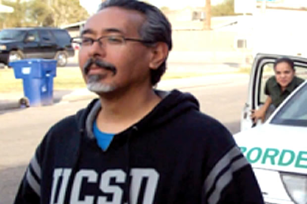 Ricardo Dominguez (<a href="http://www.10news.com/news/mom-outraged-her-daughter-is-asked-to-perform-naked-for-ucsd-art-class-final-050915" target="_blank" rel="noopener">KGTV</a>)