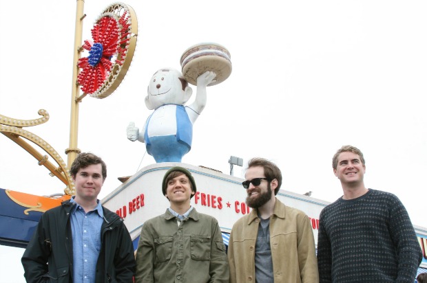 Surfer Blood (Surfer Blood)