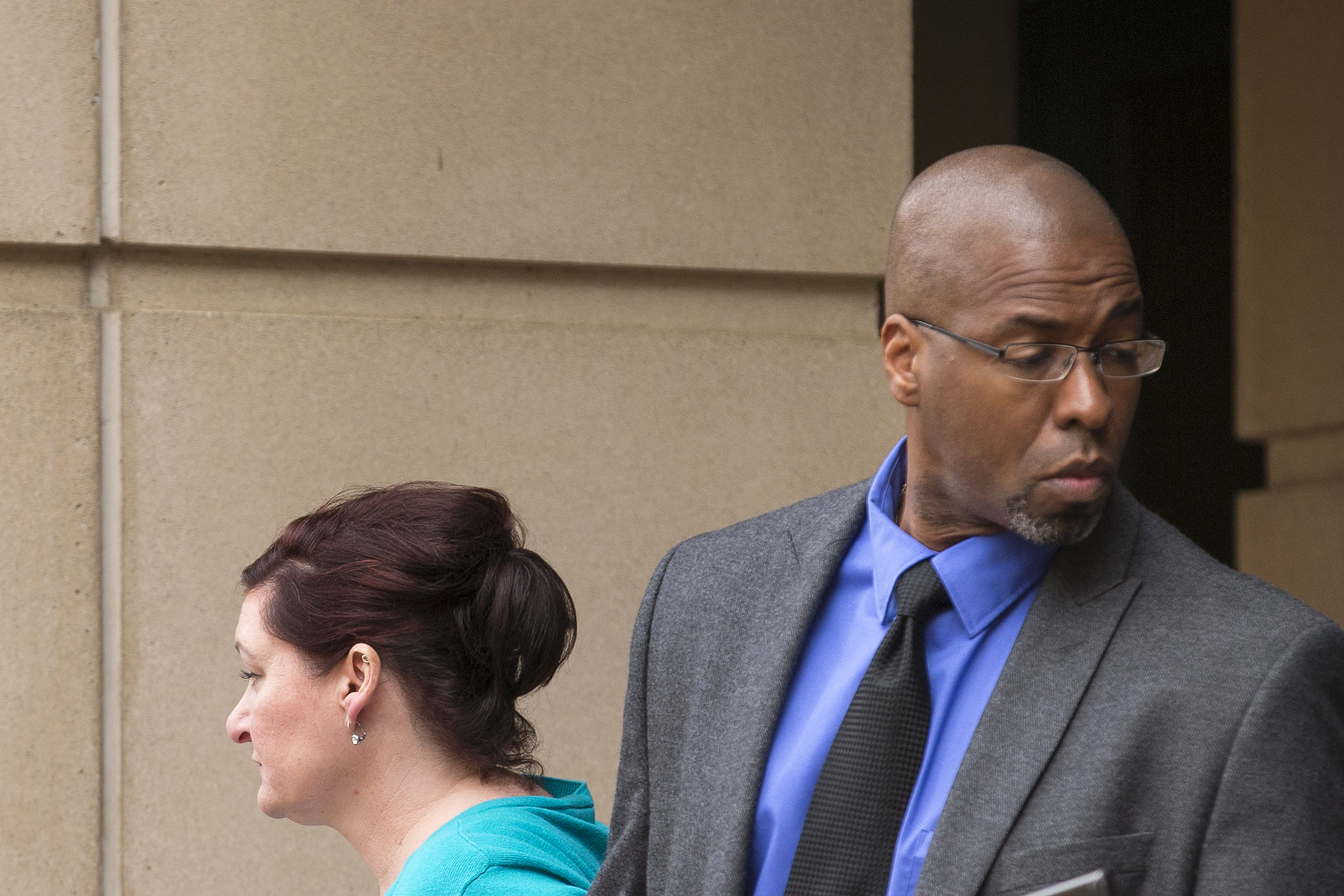 Jeffrey Sterling and his wife Holly, leave federal court  in Alexandria, Va., Monday, May 11, 2015, after he was sentenced to three-and-a-half years in prison for leaking details of a secret mission to thwart Iran's nuclear ambitions.  (AP Photo/Brett Carlsen) (AP)