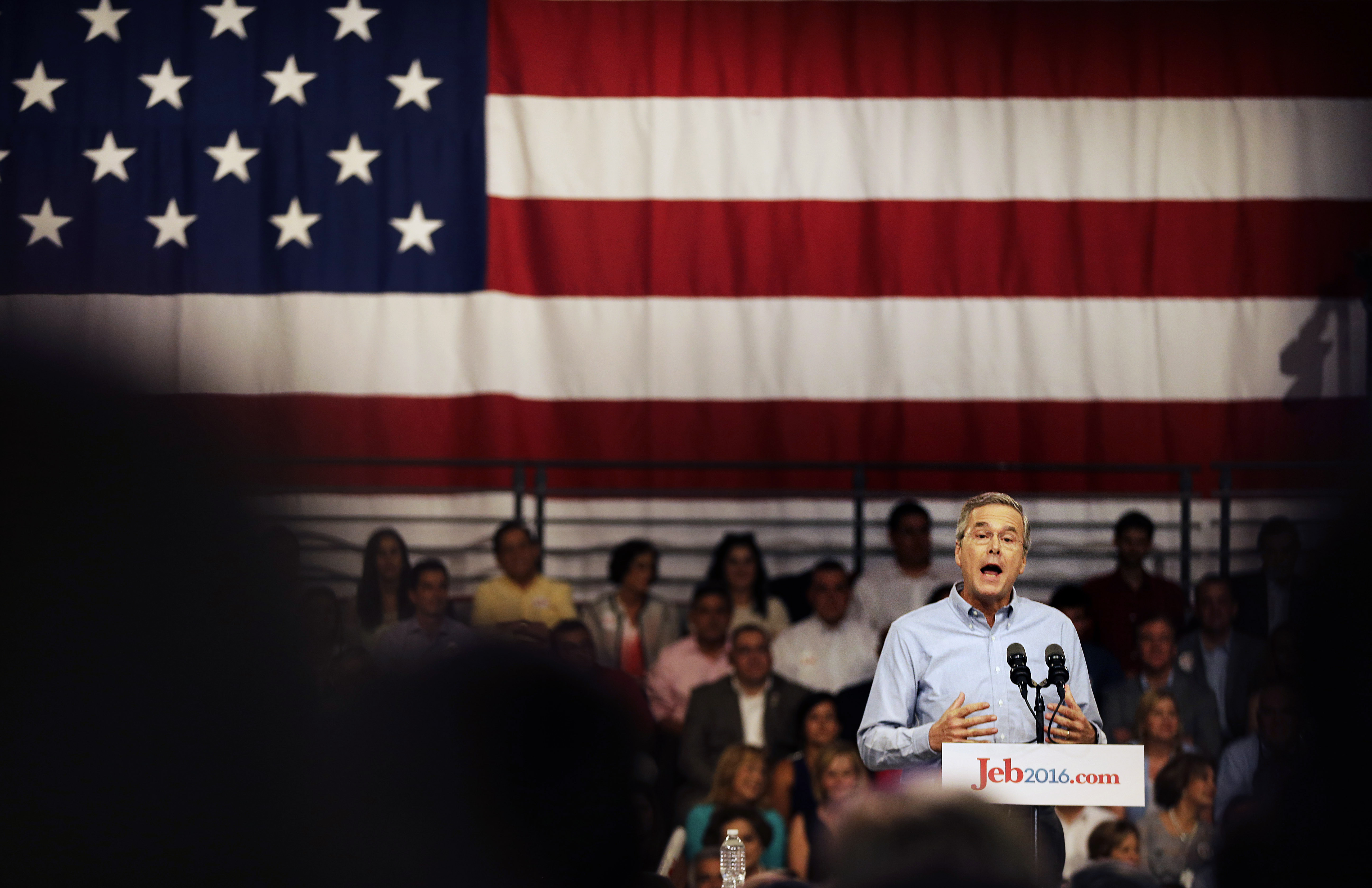 Former Florida Gov. Jeb Bush formally joins the race for president with a speech at Miami Dade College, Monday, June 15, 2015, in Miami. (AP Photo/David Goldman) (AP)