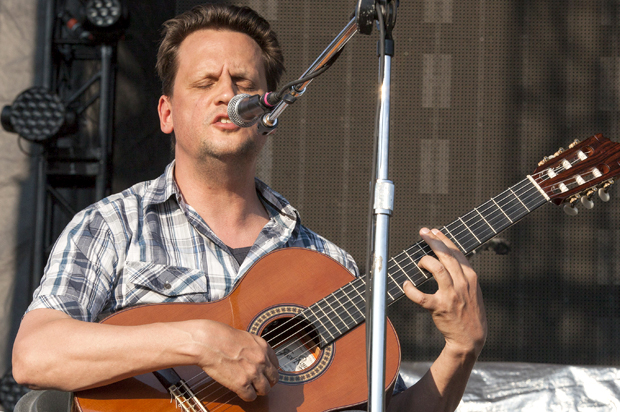 Mark Kozelek (AP/Barry Brecheisen)