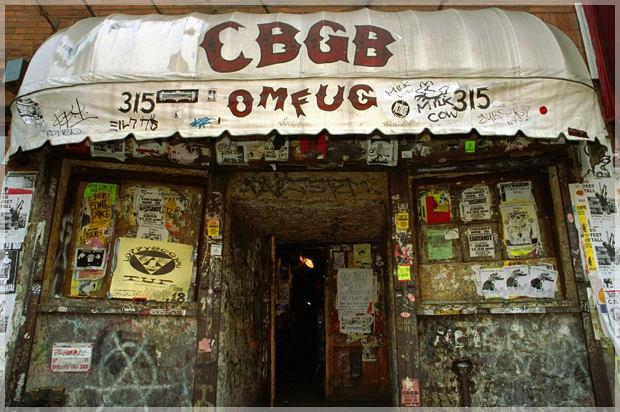 CBGB in New York City, November 28, 1993. (AP/Jim Cooper)