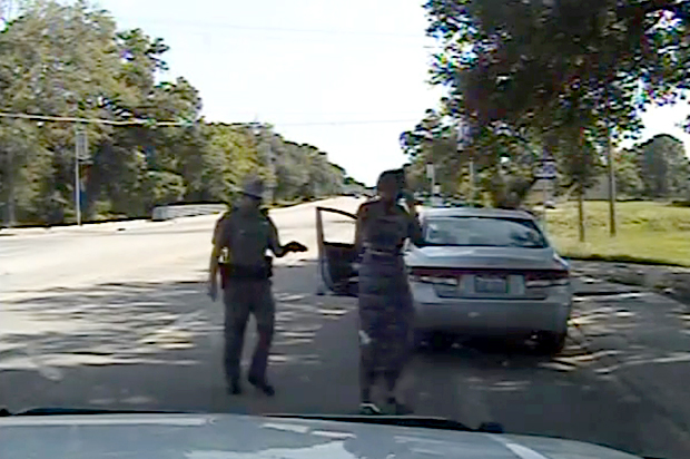 Trooper Brian Encinia arrests Sandra Bland in Waller County, Texas, July 10, 2015. (AP/Andy Alfaro)