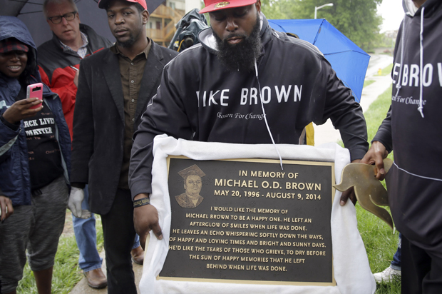 (AP/Jeff Roberson)
