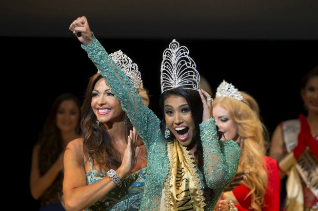 Ashley Callingbull (Vasily Fedosenko/Reuters)