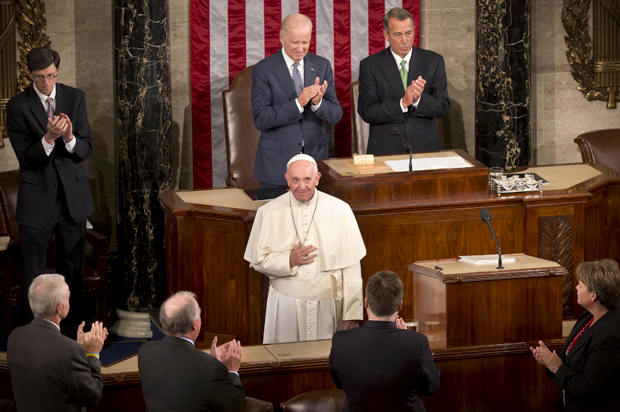 (AP/Alessandra Tarantino)