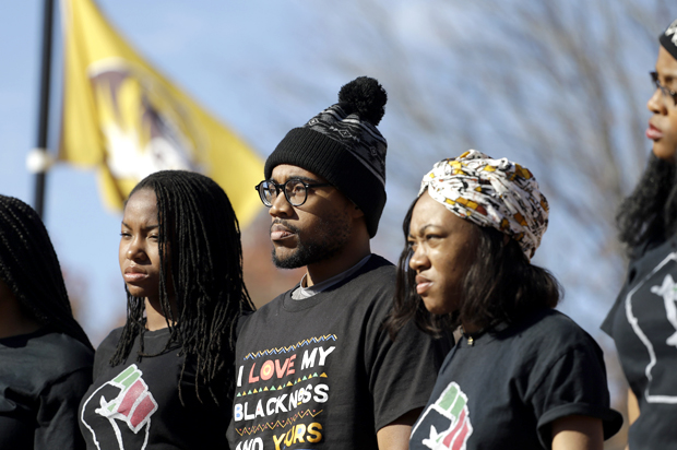 (AP/Jeff Roberson)