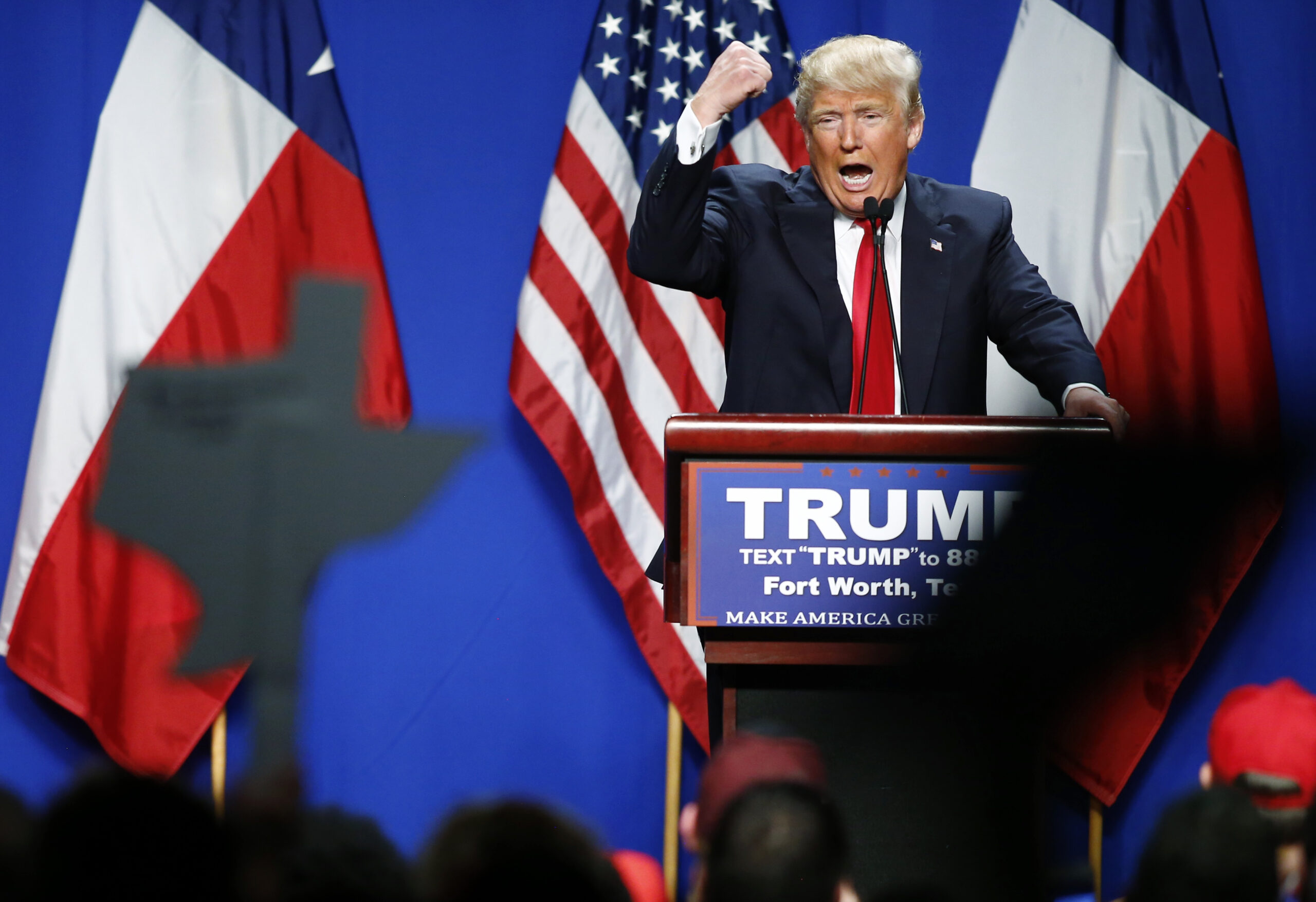 Republican U.S. presidential candidate Donald Trump speaks at  a campaign event after receiving the endorsement of New Jersey Governor Chris Christie (Not Pictured) in Forth Worth, Texas February 26, 2016. REUTERS/Mike Stone  - RTX28RSB (Reuters)