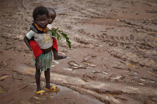 Children in the town of Boda, Central African Republic in April 2014, where just 13 percent of 1-year-olds have received full immunization coverage, and where MSF is working (Reuters/Goran Tomasevic)