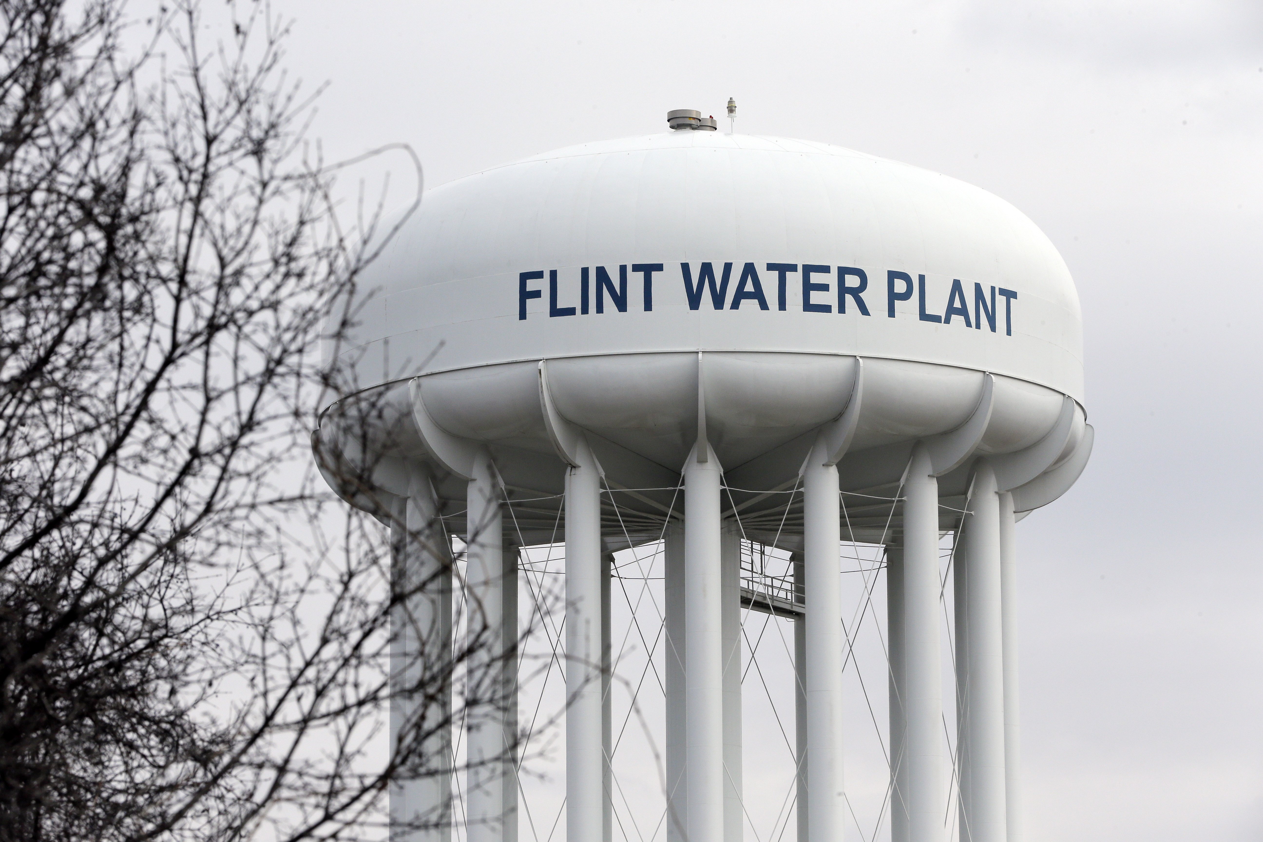The Flint Water Plant tower is seen, Friday, Feb. 5, 2016 in Flint, Mich.  Michigan Gov. Rick Snyder on Friday defended how his office responded to an email flagging a potential link between a surge in Legionnaires' disease and Flint's water, saying an aide asked for further investigation but a state agency did not bring forward the issue again. (AP Photo/Carlos Osorio) (AP)