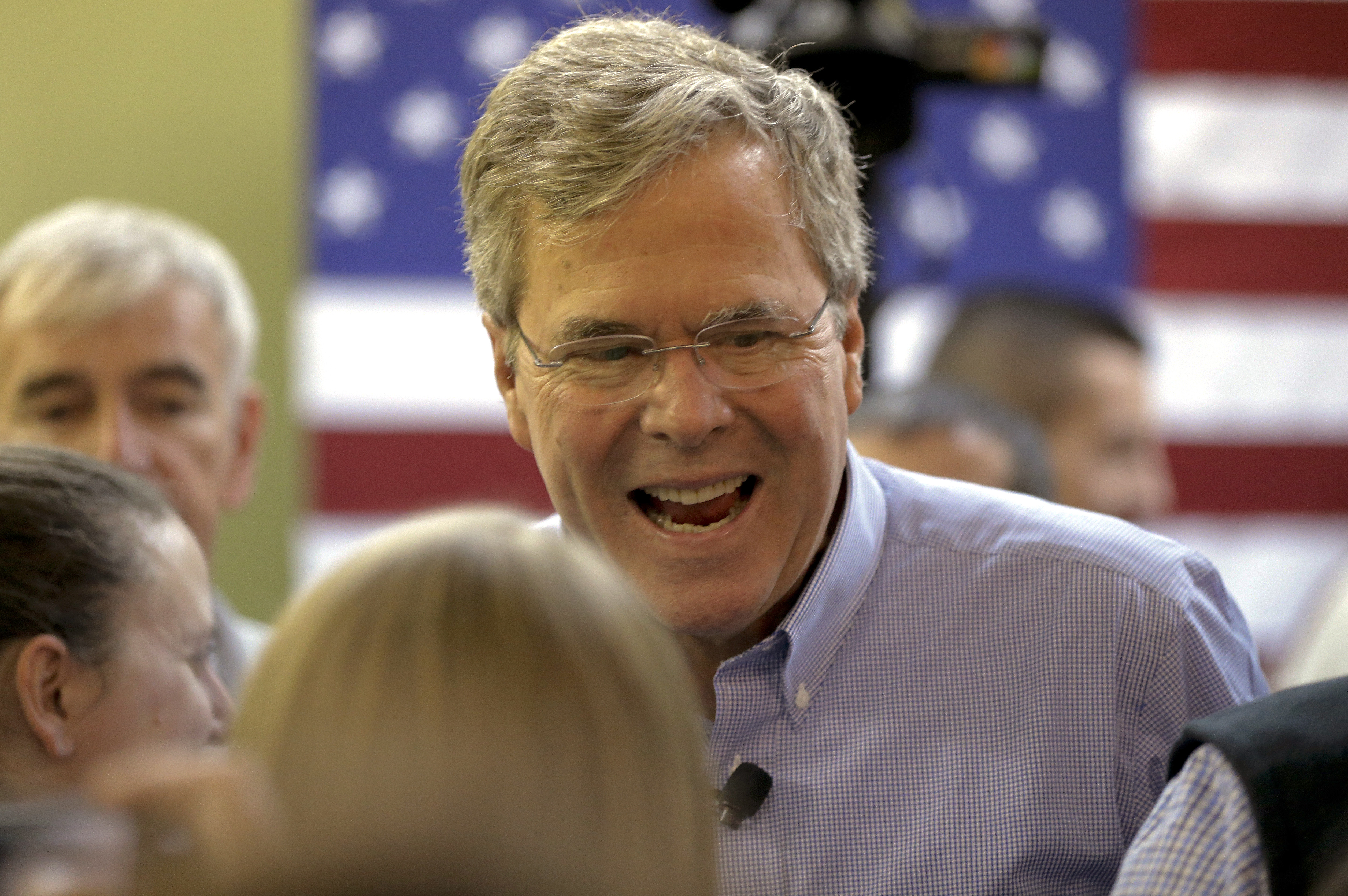 Republican presidential candidate, Jeb Bush greets the crowd after a campaign event at the Jeb 2016 field office, Sunday, Jan. 31, 2016, in Hiawatha, Iowa. (AP Photo/Chris Carlson) (AP)