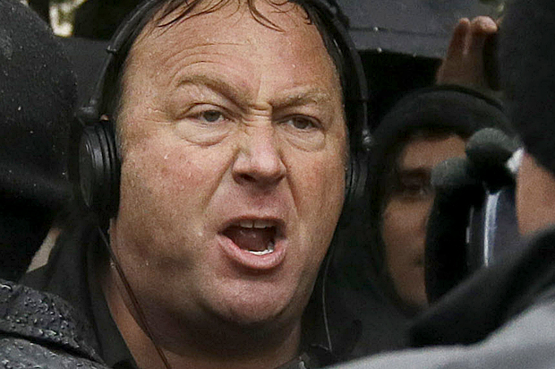 Alex Jones (AP/Tony Gutierrez)
