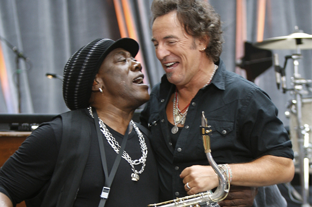 Clarence Clemons and Bruce Springsteen (Reuters/Brendan McDermid)