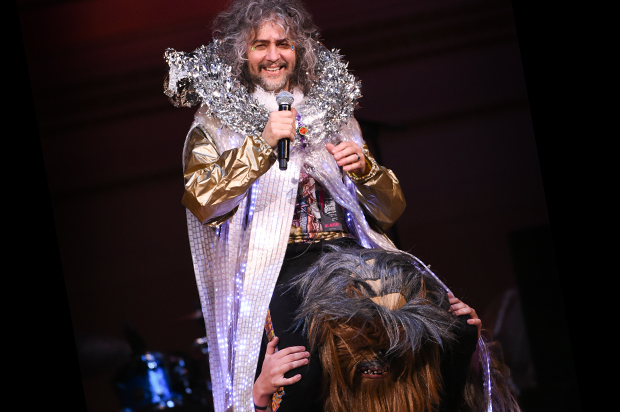 Wayne Coyne and The Flaming Lips perform at The Music of David Bowie tribute concert at Carnegie Hall, March, 31, 2016. (AP/Evan Agostini)