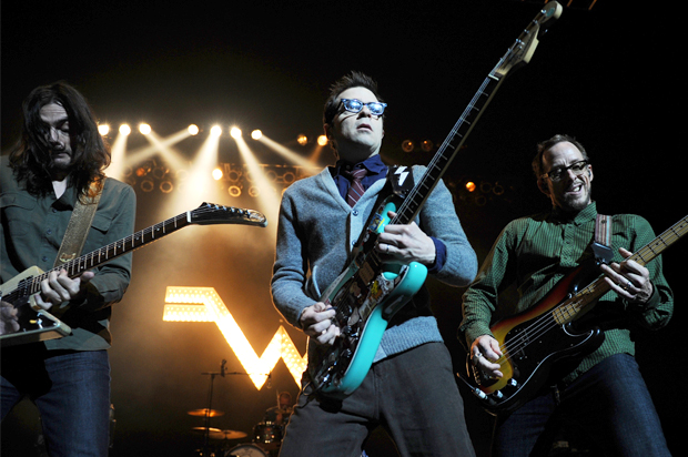 Weezer (AP/Jeff Daly)