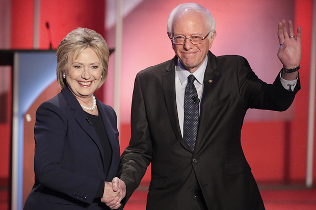 Hillary Clinton, Bernie Sanders (AP/David Goldman)