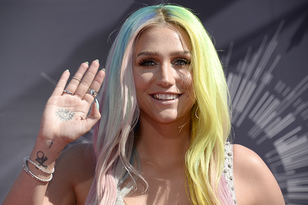 Kesha (Reuters/Kevork Djansezian)
