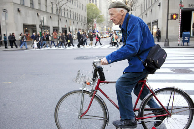 Bill Cunningham (AP/Mark Lennihan)