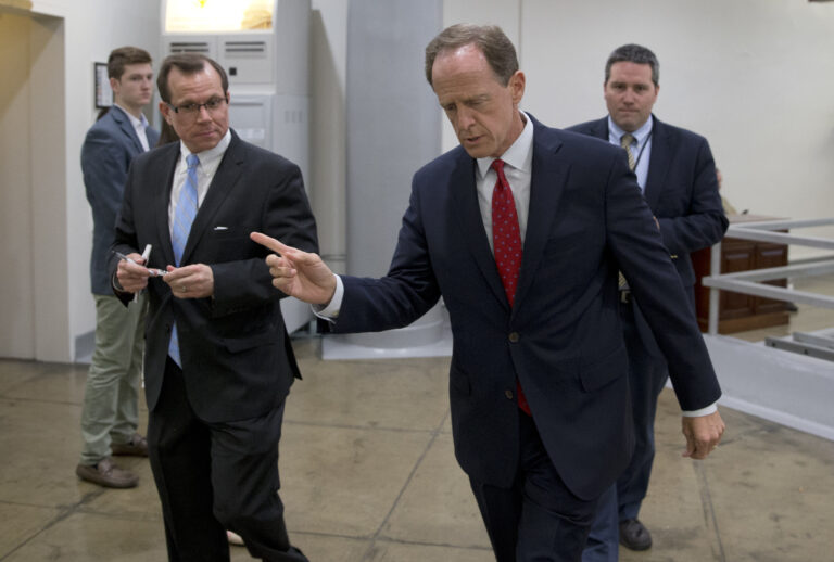 (AP Photo/Alex Brandon)