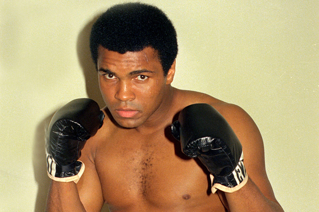 Muhammad Ali (AP/Ross D. Franklin)