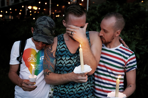 A vigil in Orlando, Florida. June 19, 2016. (Reuters/Carlo Allegri)