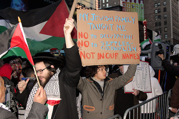 A Palestinian solidarity protest in Times Square, New York City on Oct. 18, 2015 (Ben Norton)