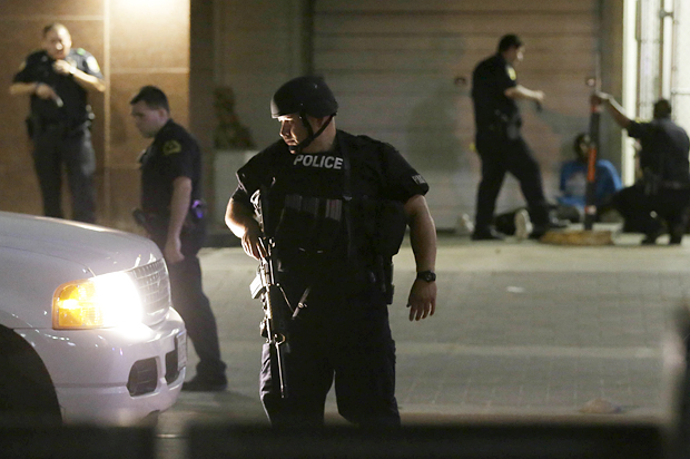 Dallas police, July 7, 2016. (AP/LM Otero)