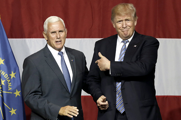 Mike Pence, Donald Trump (AP/Michael Conroy)