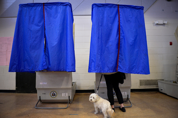 (Reuters/Charles Mostoller)