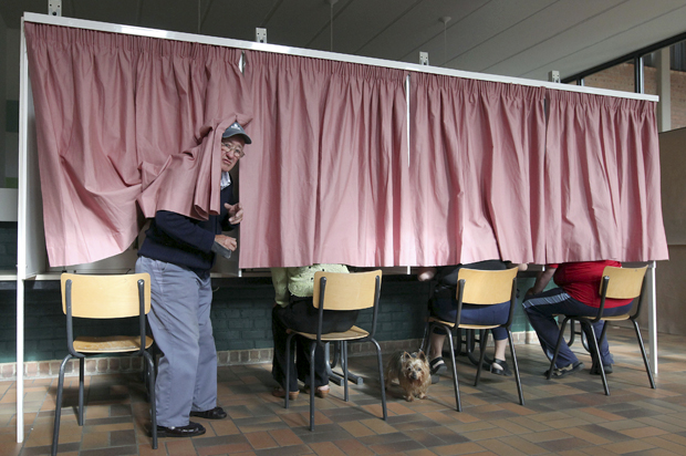 Voting booths in St. Joris Weert, Belgium, June 13, 2010. (AP/Geert Vanden Wijngaert)