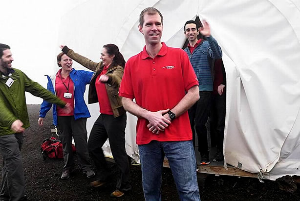 HI-SEAS crew emerging from simulator (HI-SEAS)