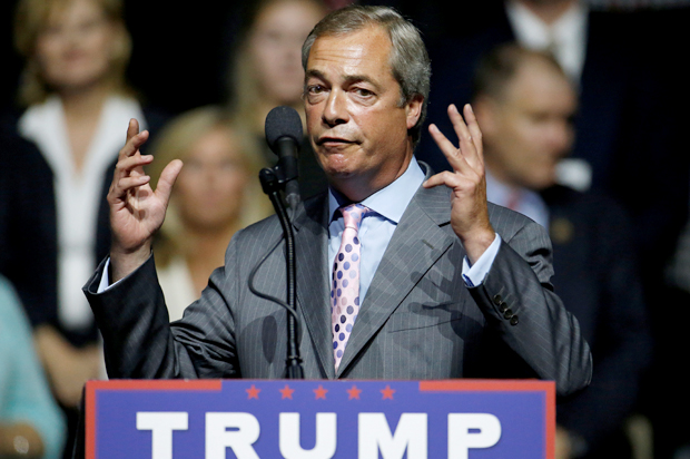 Nigel Farage speaks at a Donald Trump campaign rally in Jackson, Mississippi, August 24, 2016. (Reuters/Carlo Allegri)