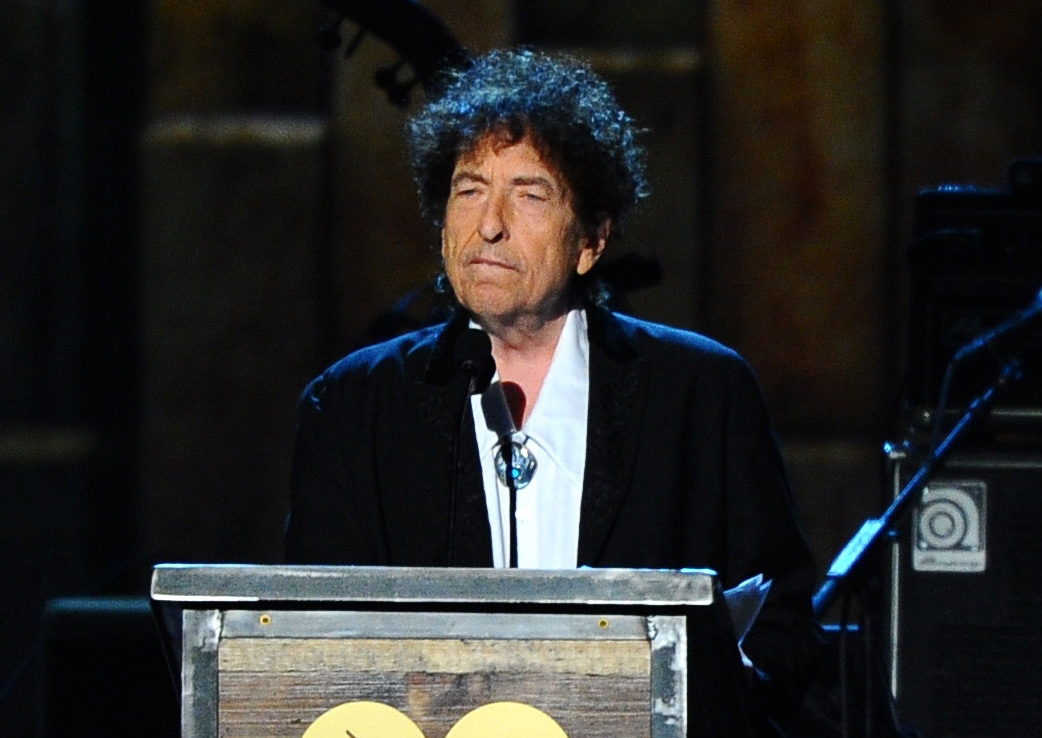 Bob Dylan accepts the 2015 MusiCares Person of the Year award at the 2015 MusiCares Person of the Year show in Los Angeles. (AP)