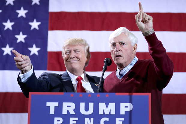 Donald Trump is introduced by Bobby Knight during a campaign rally in Grand Rapids, Michigan, October 31, 2016. (Getty/Chip Somodevilla)