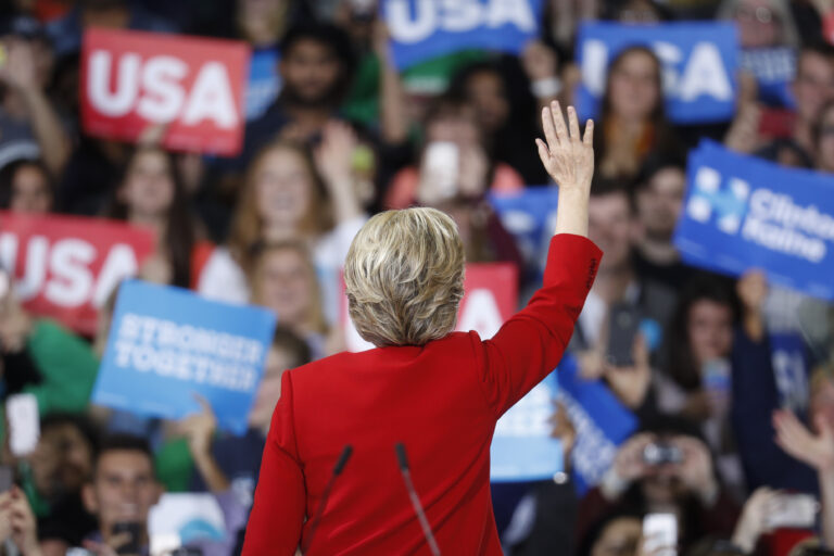 (AP Photo/John Minchillo)