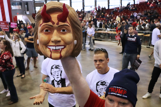 Trump supporters during a rally (Getty/Chip Somodevilla)