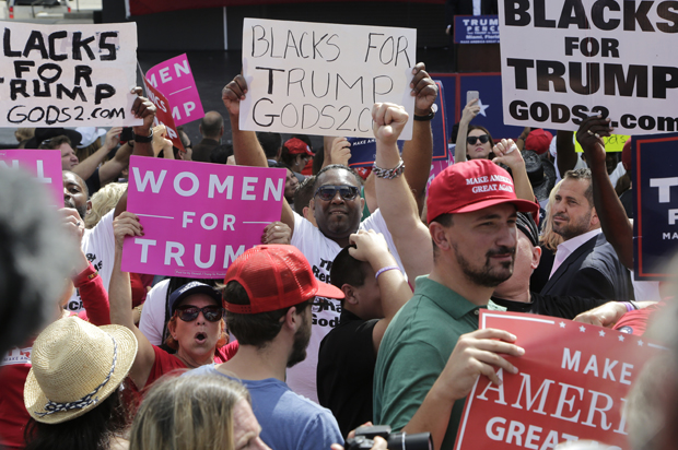 (AP/Lynne Sladky)
