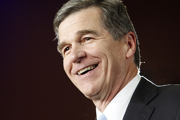 Roy Cooper (Reuters/Jonathan Drake)
