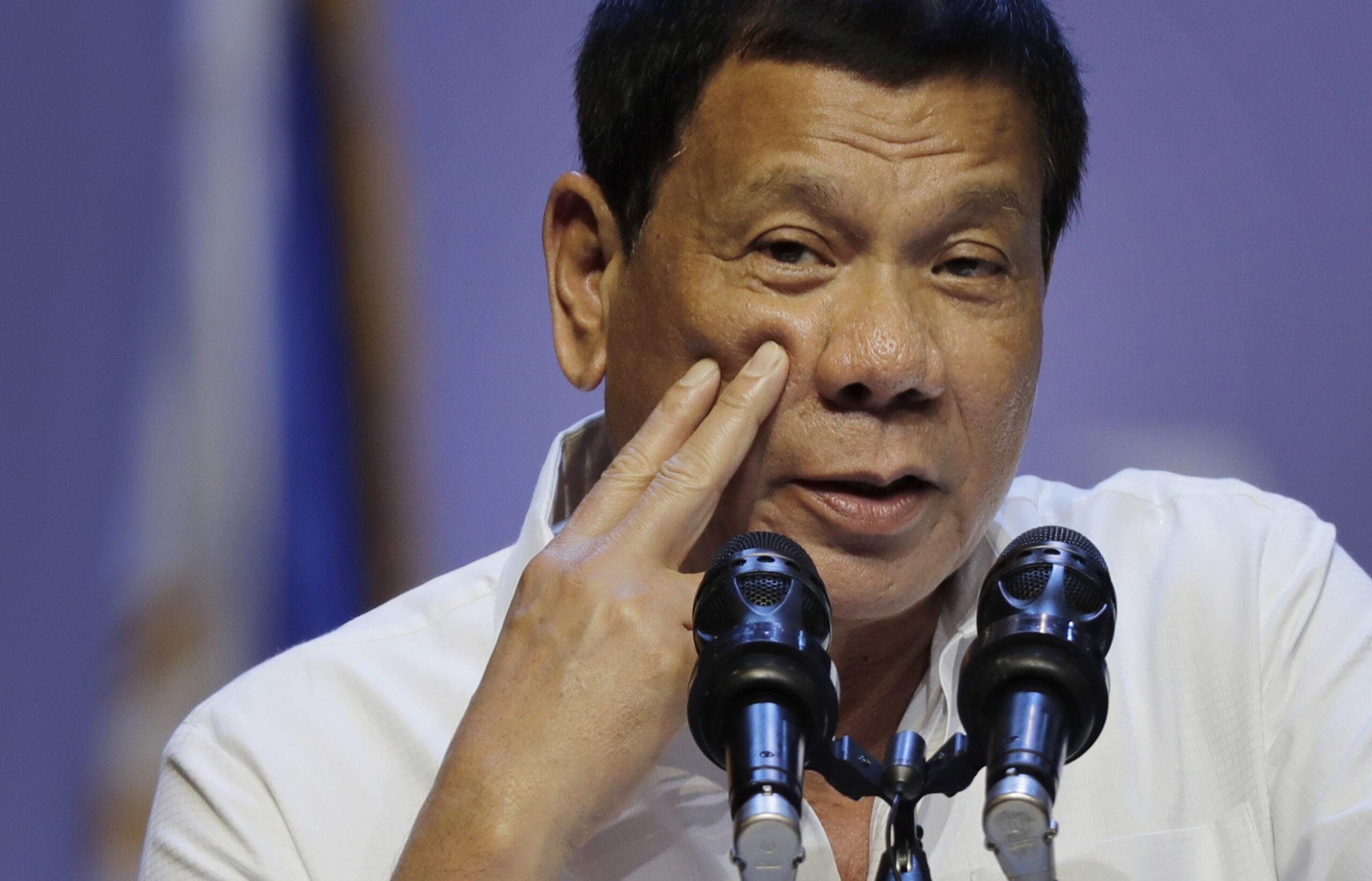 Philippine President Rodrigo Duterte speaks to the Filipino community in Singapore on Friday, Dec. 16, 2016. (AP Photo/Wong Maye-E) (AP)
