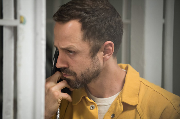 Giovanni Ribisi in "Sneaky Pete" (Amazon Studios)