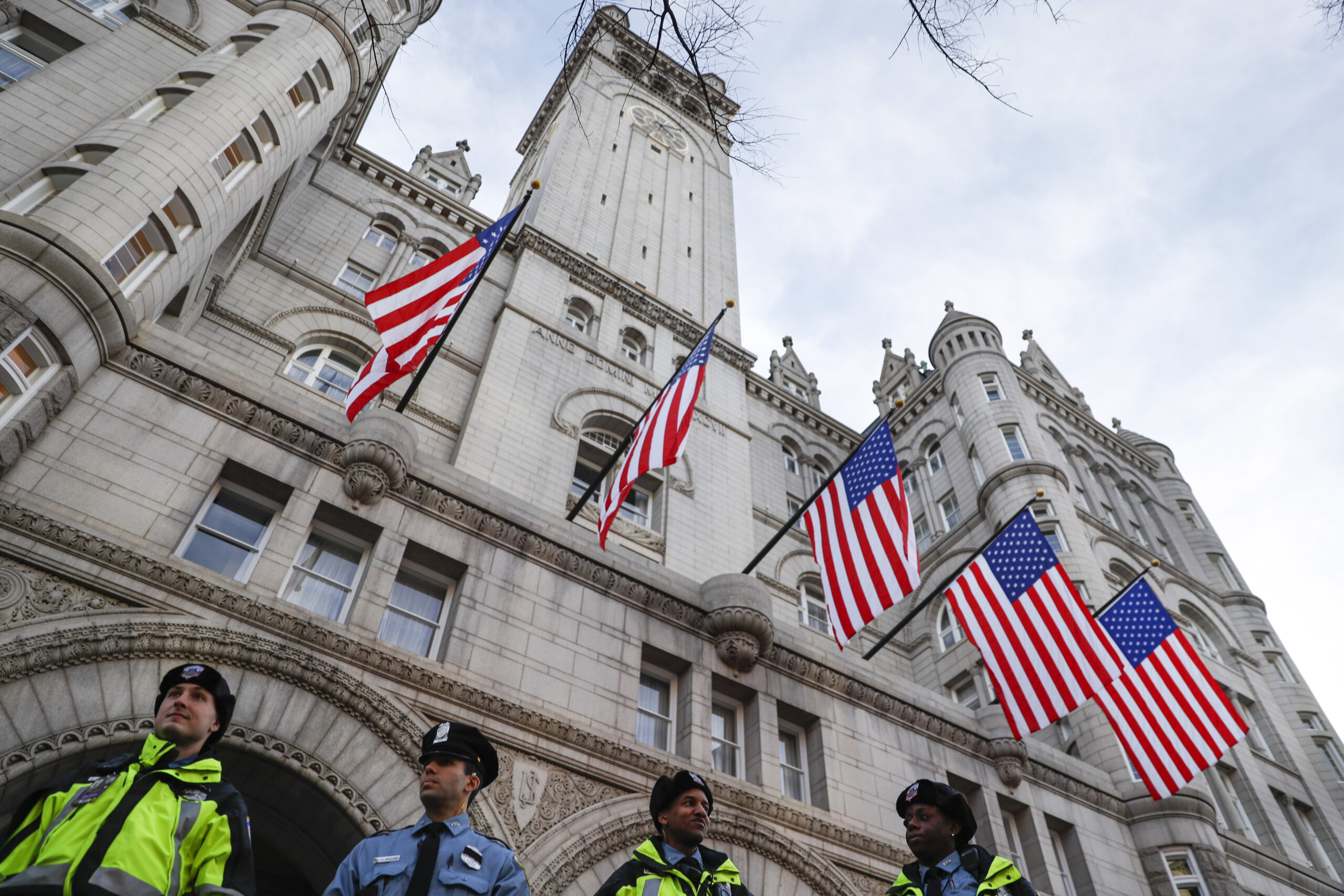 (AP Photo/John Minchillo)