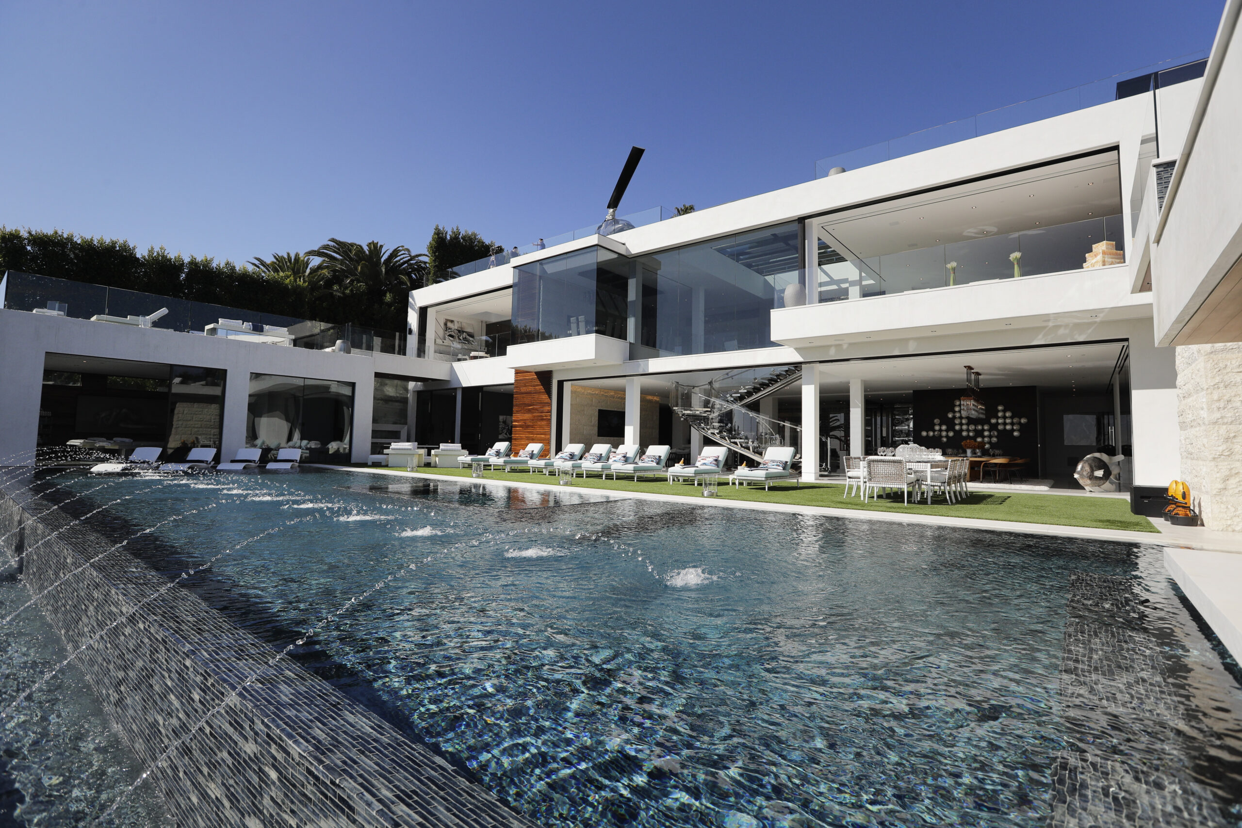 This Thursday, Jan. 26, 2017 photo shows an 85-foot infinity swimming pool at a $250 million mansion in the Bel-Air area of Los Angeles. At $250 million, the new mansion in the exclusive Bel-Air neighborhood of Los Angeles is the most expensive home listed in the U.S. (AP Photo/Jae C. Hong) (AP)