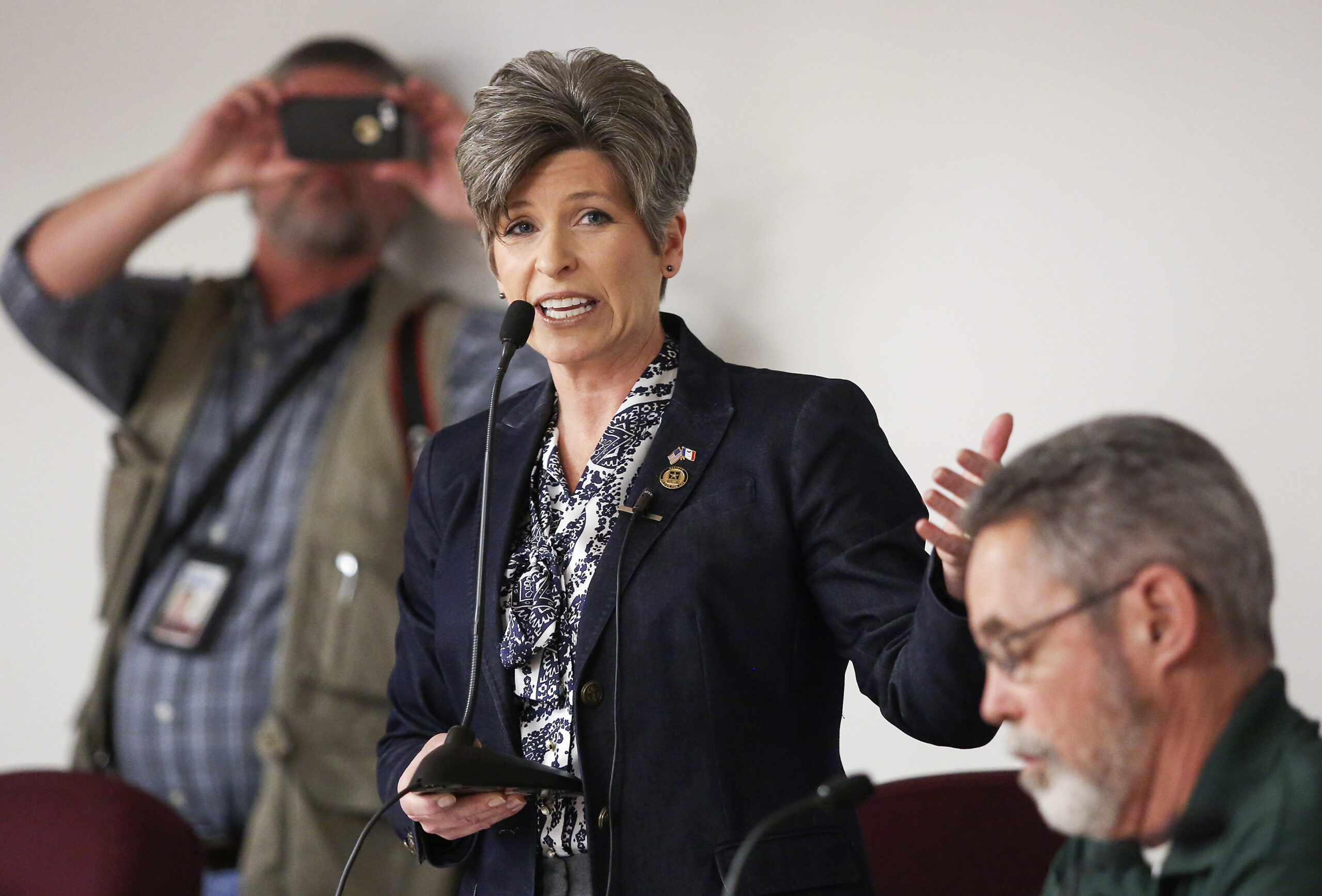 (Nicki Kohl/Telegraph Herald via AP)