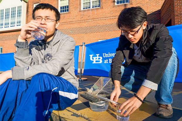 Haomin Song (left) and Chenyu Li (right) (University of Buffalo)