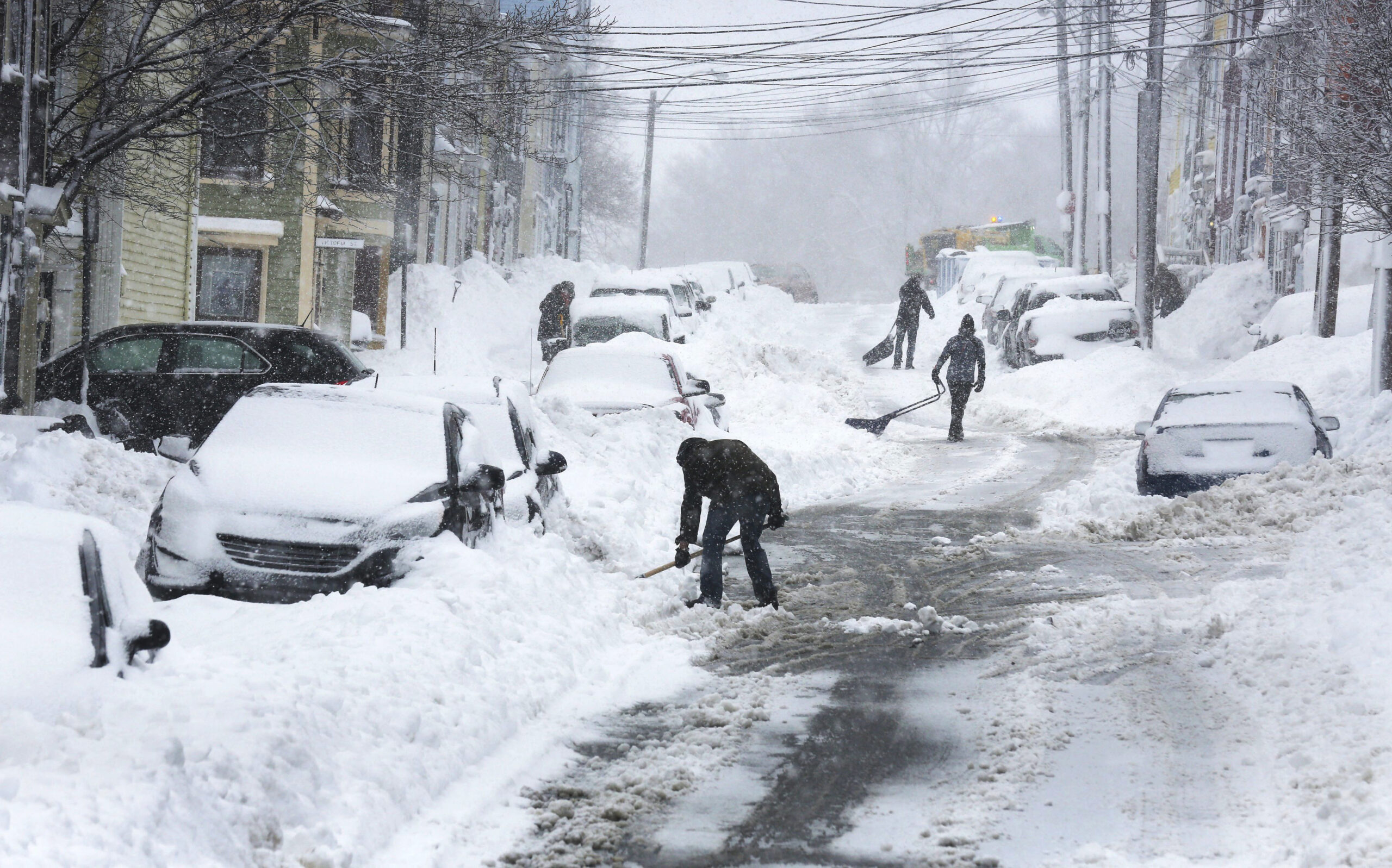 Residents shovel Wednesday, Feb. 15, 2017, in St. John's, Newfoundland and Labrador. (Paul Daly/The Canadian Press via AP) (AP)