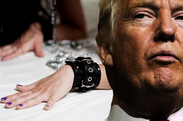 (AP/Evan Vucci/Getty/Maks08)