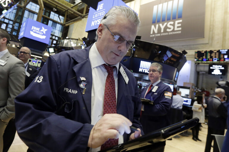 Trader Frank O'Connell works on the floor of the New York Stock Exchange, Thursday, March 30, 2017. (AP Photo/Richard Drew) (AP)