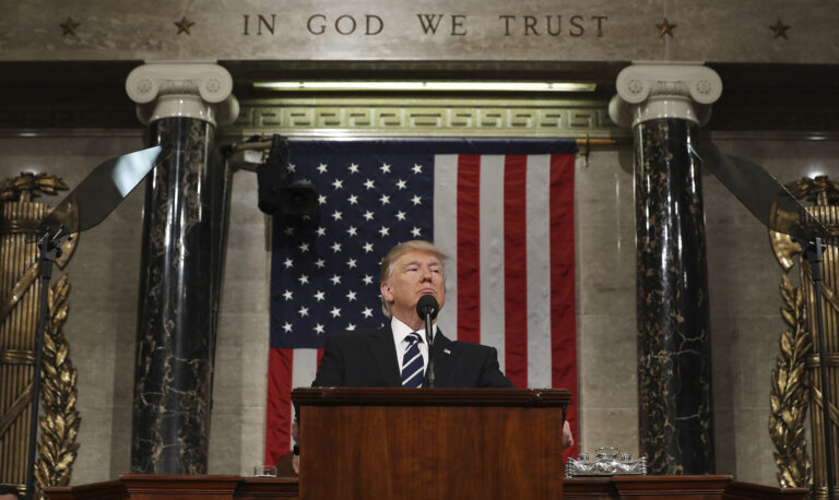 (Jim Lo Scalzo/Pool Image via AP)